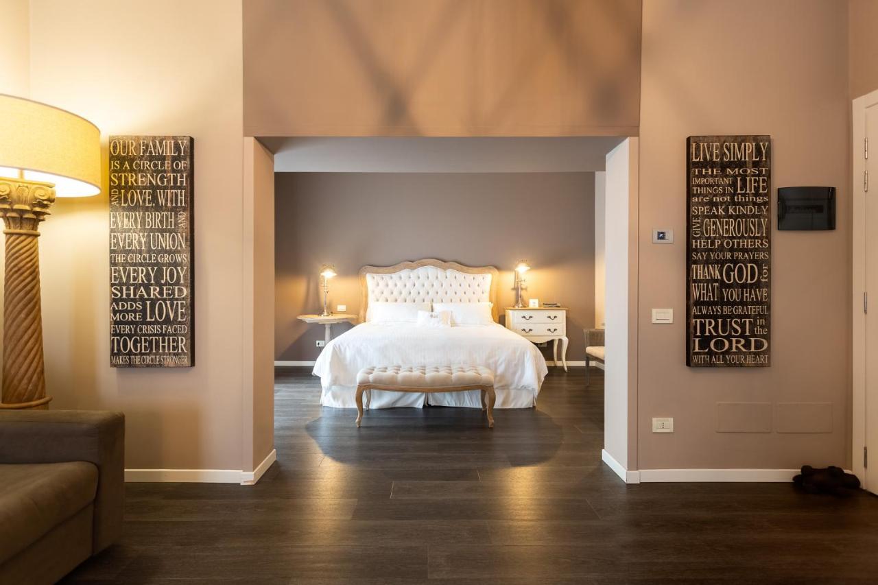 Like Home Boutique Hotel Azzano San Paolo Екстериор снимка