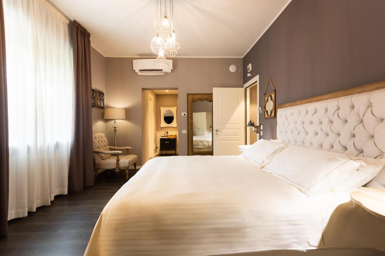 Like Home Boutique Hotel Azzano San Paolo Екстериор снимка