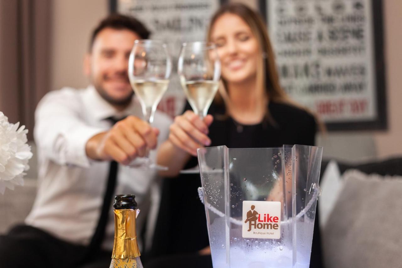 Like Home Boutique Hotel Azzano San Paolo Екстериор снимка