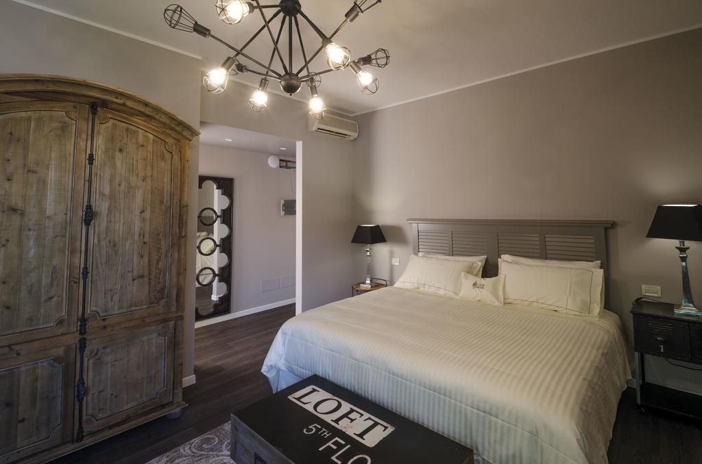 Like Home Boutique Hotel Azzano San Paolo Екстериор снимка